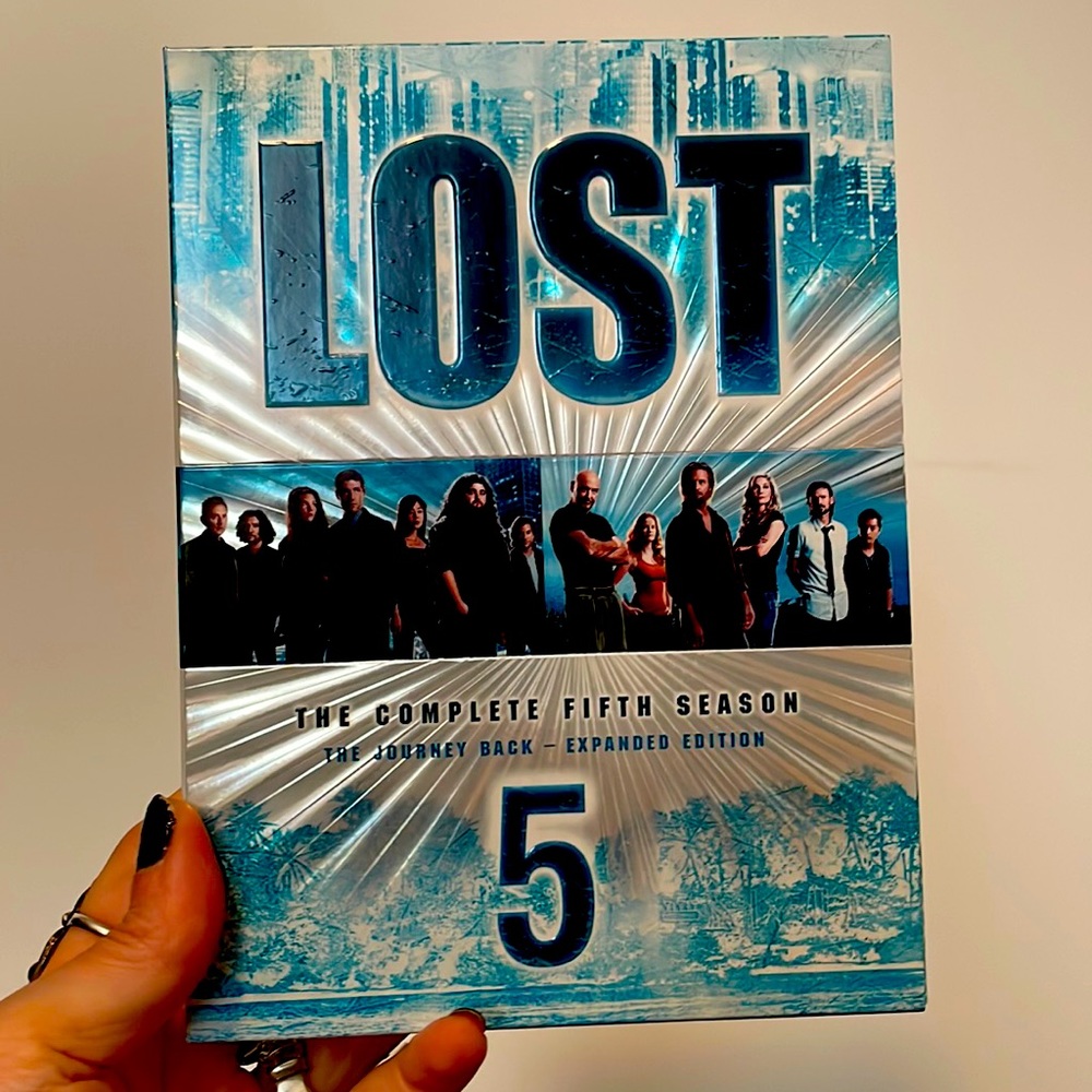 Lost - The Complete Fifth Season 5 DVD, 2009, 5-Disc Set.Excellent condition
